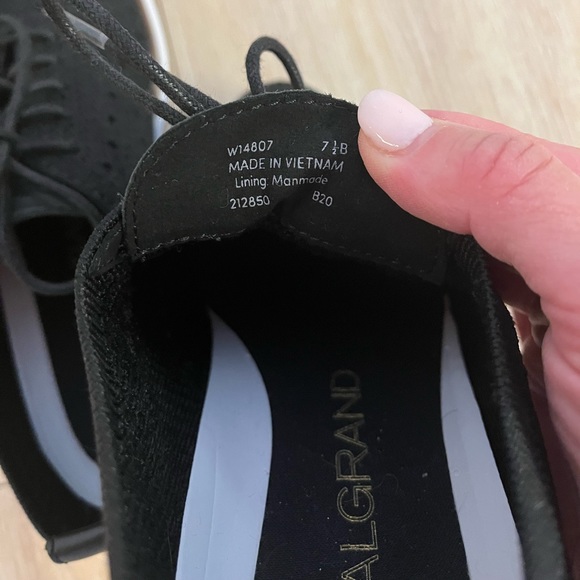 Cole Haan Original Grand Stitchlite Wingtip Oxford; Women; Size: 7.5; Black - Picture 8 of 8